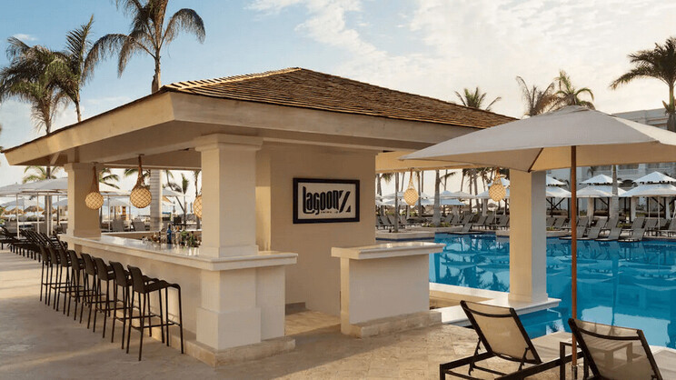 Hyatt Ziva Rose Hall